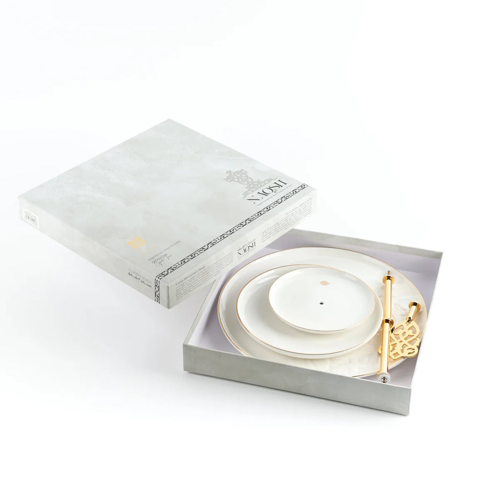 Bandeja De Servir Em Camadas De Aço Inox - Branco e Dourado